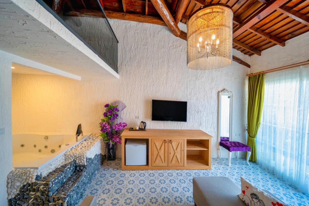 Hotel Imparator Oludeniz Bagian luar foto