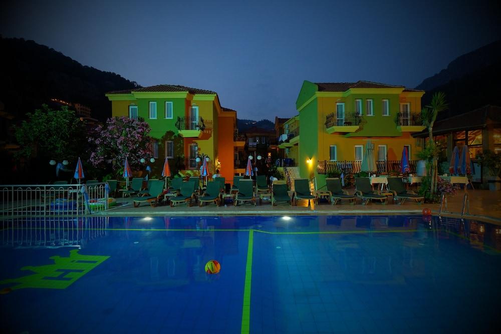 Hotel Imparator Oludeniz Bagian luar foto